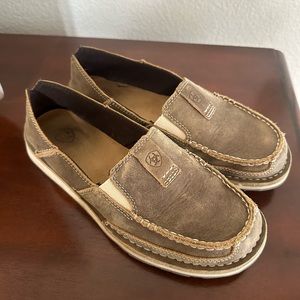 ARIAT WOMEN'S SHOES - MOC TOE Size 7